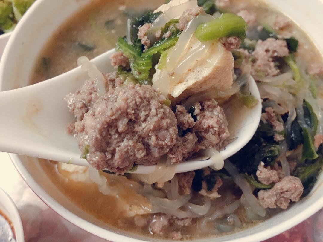 猪肉丸子菠菜汤
