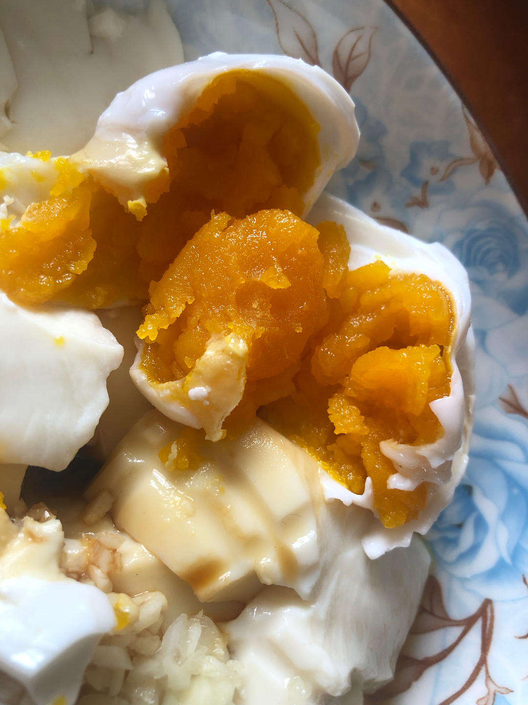 自制咸蛋： 100%出油起沙的咸蛋