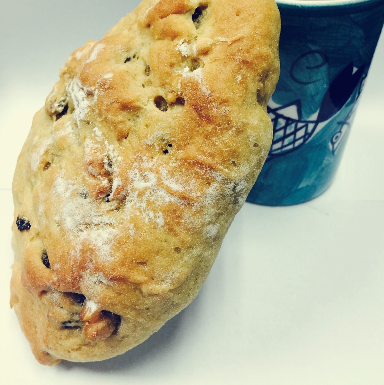 葡萄干全麦面包