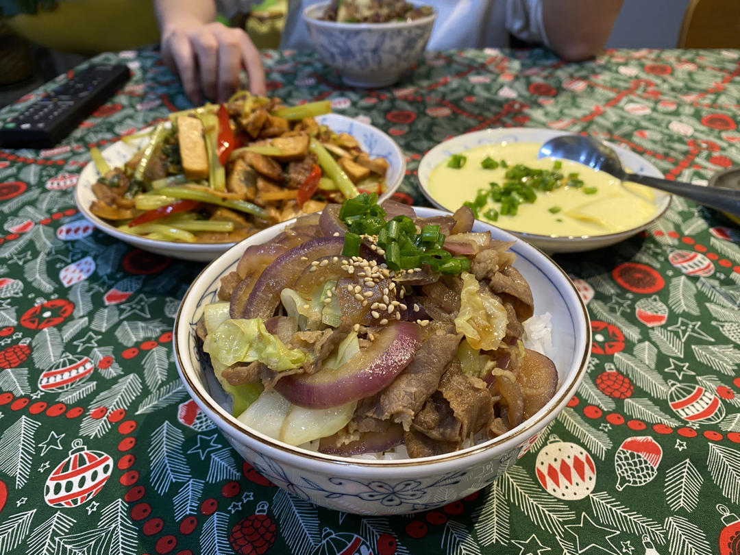 肥牛饭