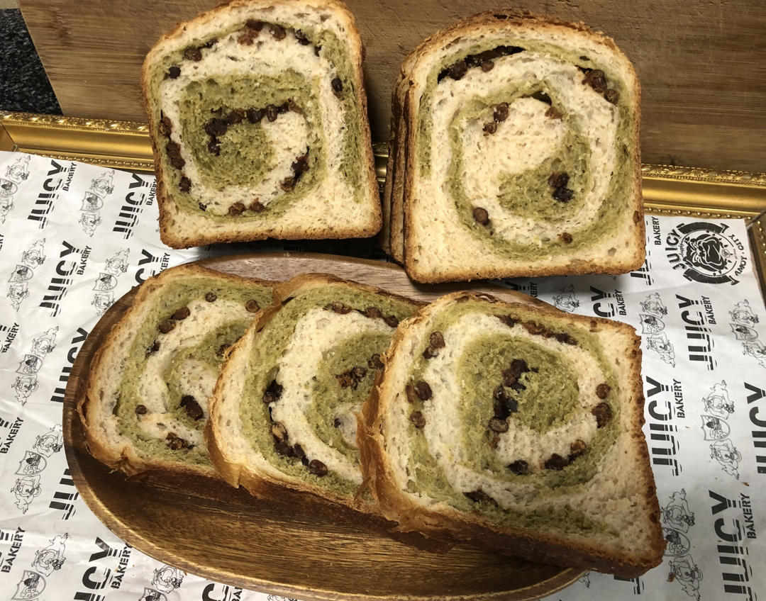 【抹茶红豆漩涡吐司】——来自春天的问候