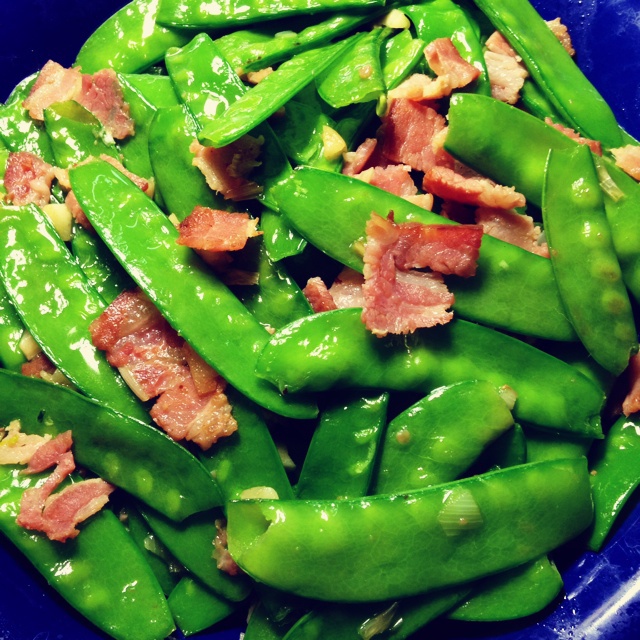 腊肠炒荷兰豆