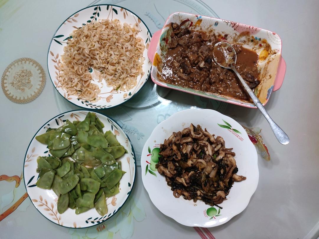 咸菜爆炒章鱼仔