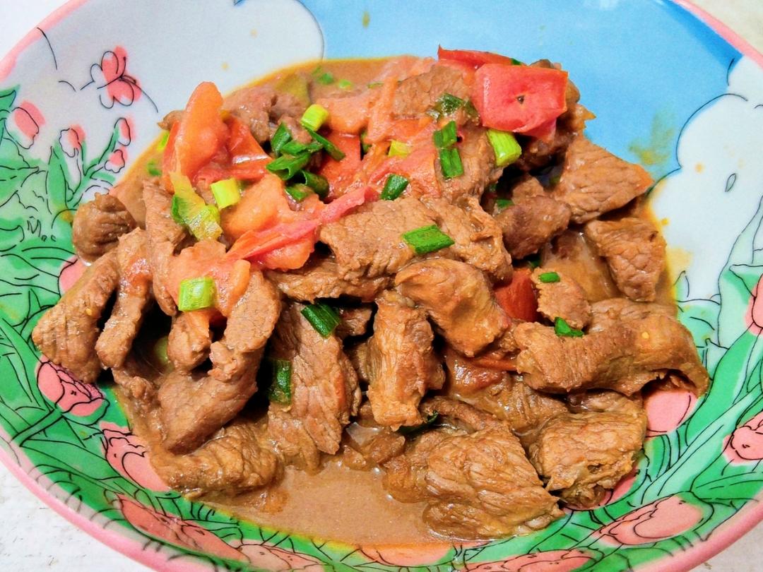 再挑食的孩子都喜欢吃的番茄炒牛肉