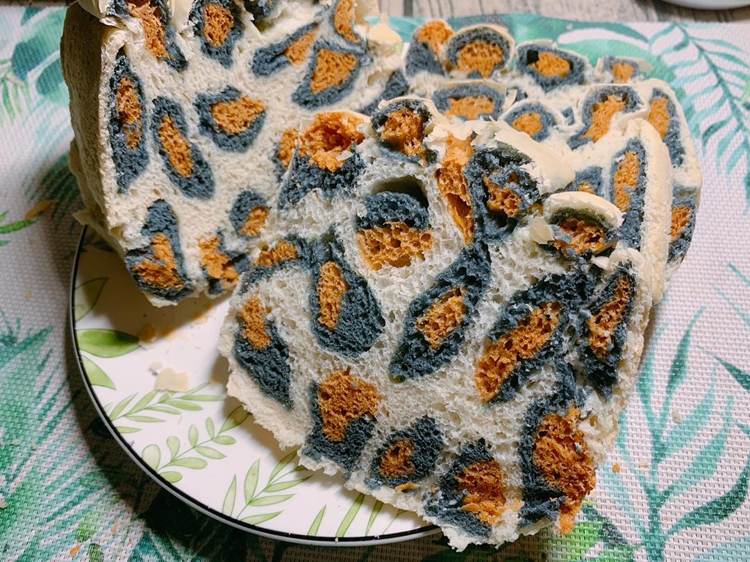 豹纹吐司