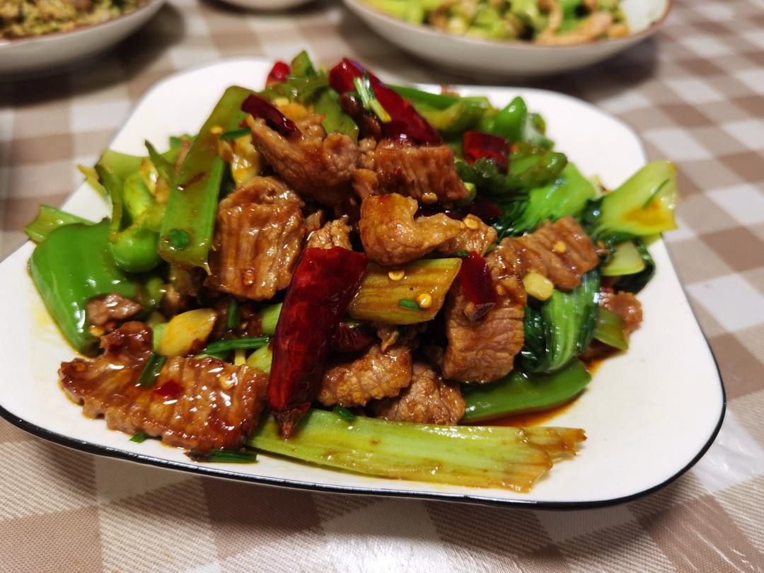 青菜炒牛肉
