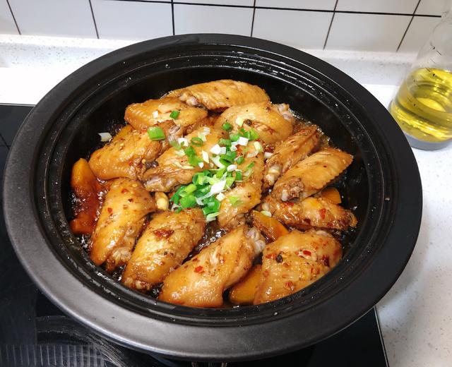 快手菜—塔吉锅南瓜焖鸡翅的做法