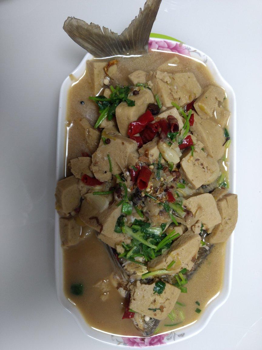 焖鱼（饭店焖鱼师傅给的方子）