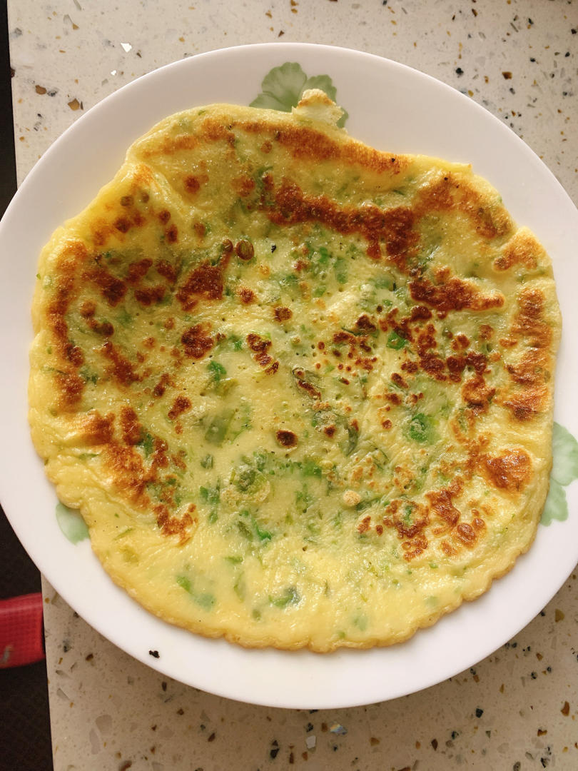 芹菜叶鸡蛋饼