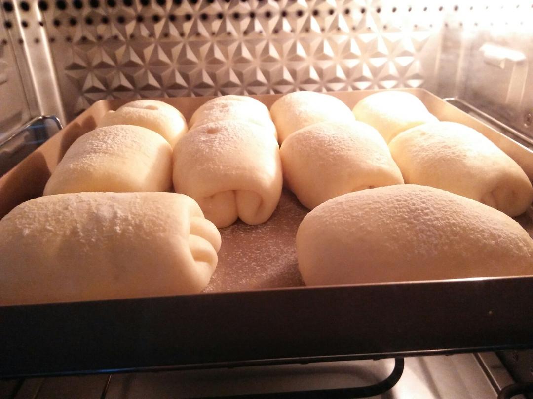 软到不知所措的牛奶卷