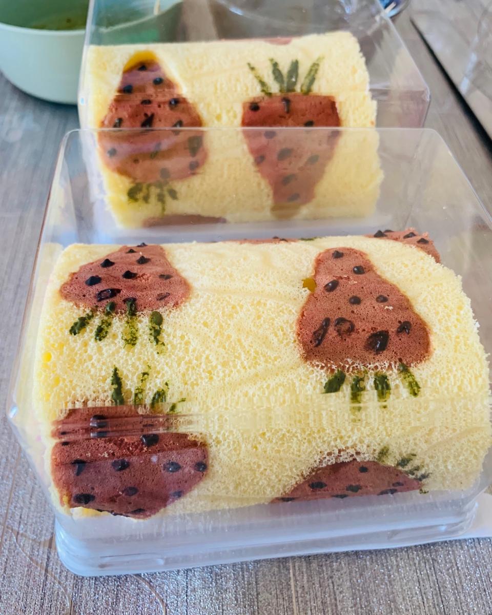 草莓蛋糕卷