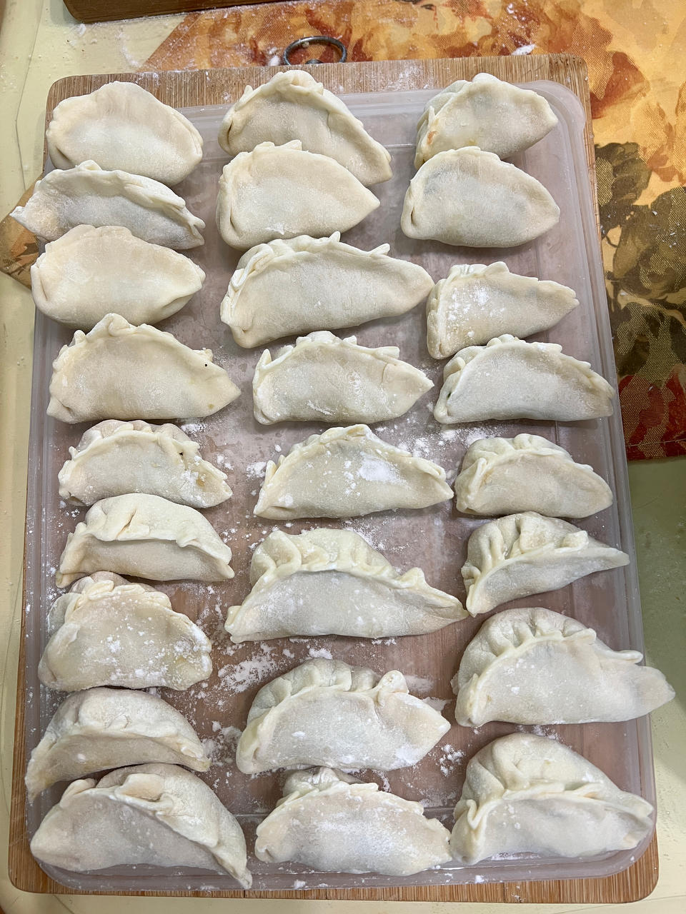 手工揉面三分钟，又韧又薄又好包的饺子皮