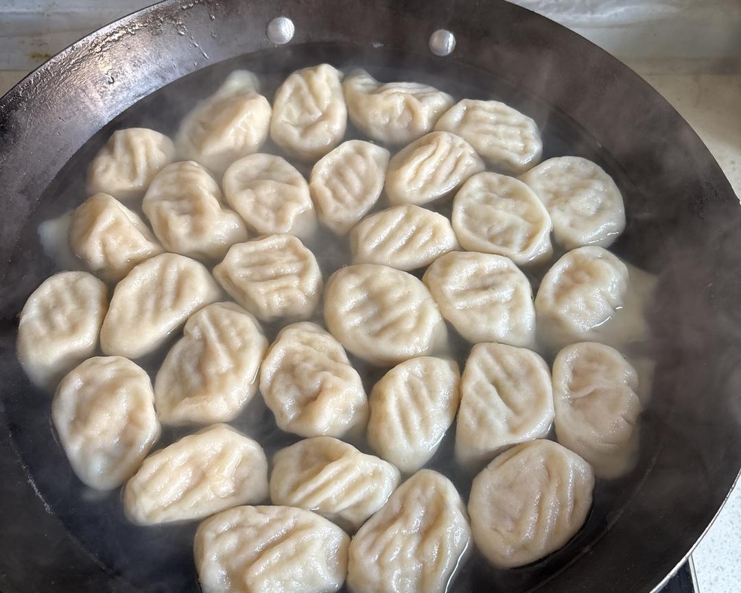 白萝卜猪肉馅饺子🥟
