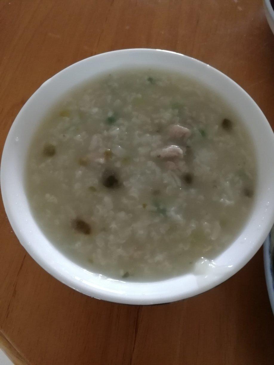 皮蛋瘦肉粥
