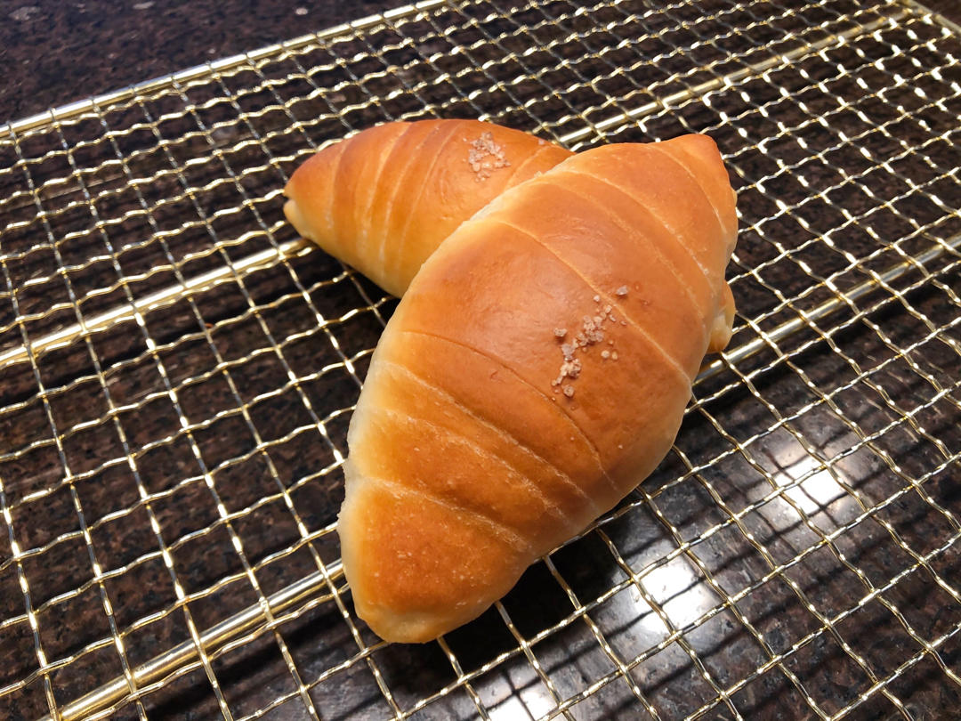 【视频食谱】错过一定后悔的日式盐面包