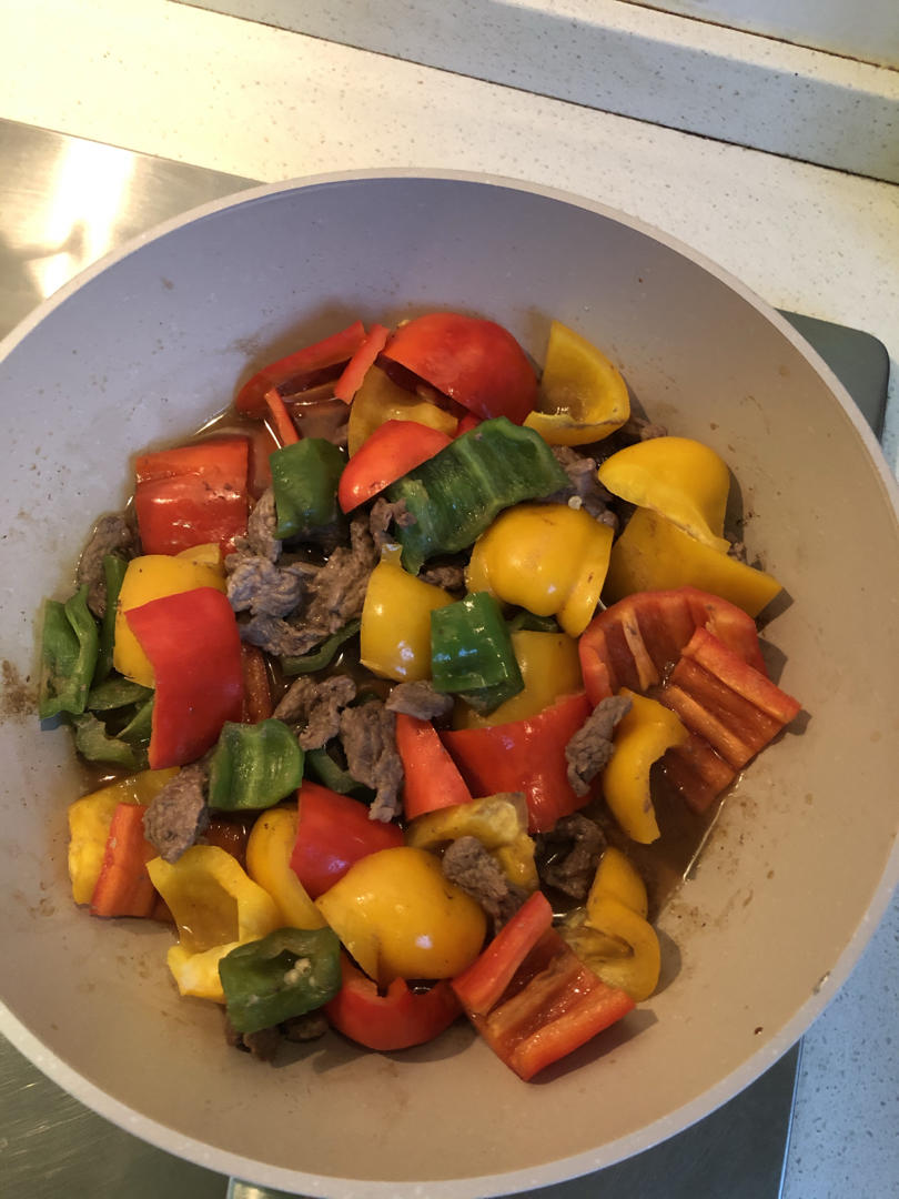 零失败的彩椒炒牛肉