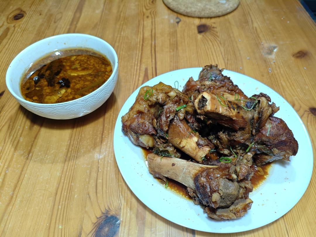 酱大骨
