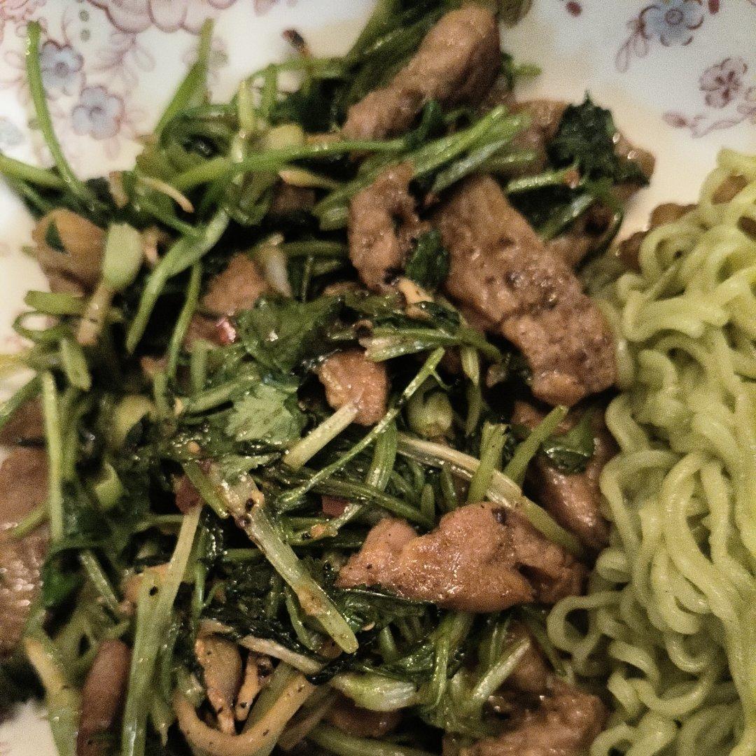 超级下饭的【香菜牛肉】狂炫三碗饭！！！