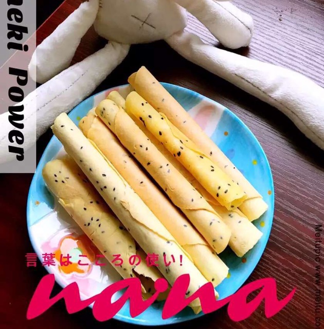 芝麻香酥蛋卷（视频食谱）