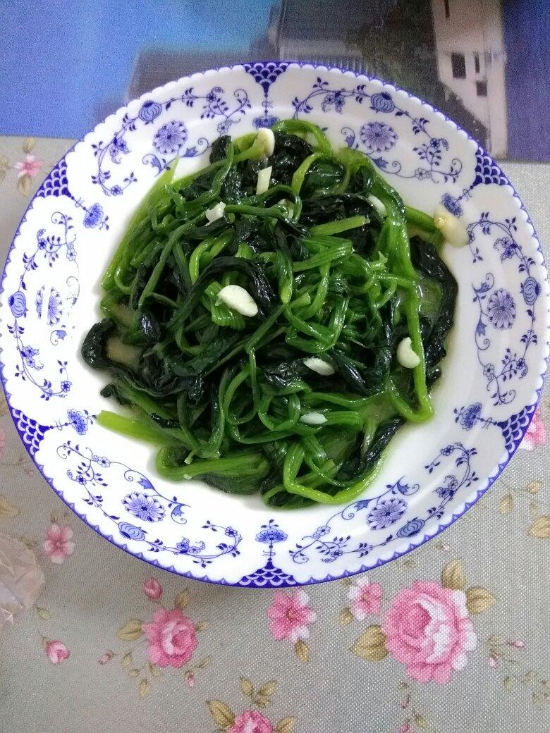 素炒菠菜