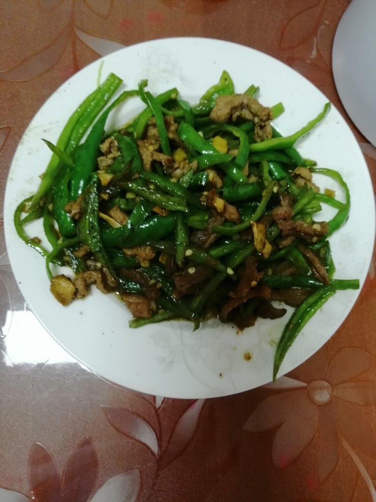 孜然青椒炒肉