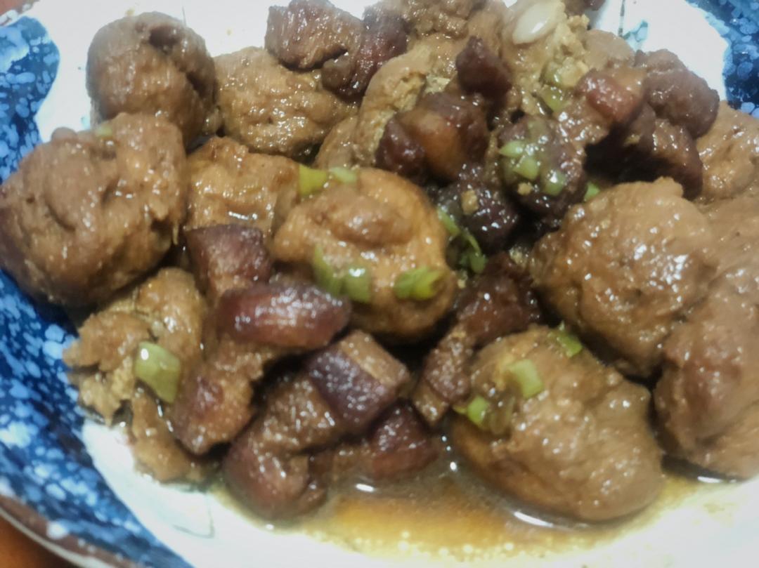 油豆腐红烧肉