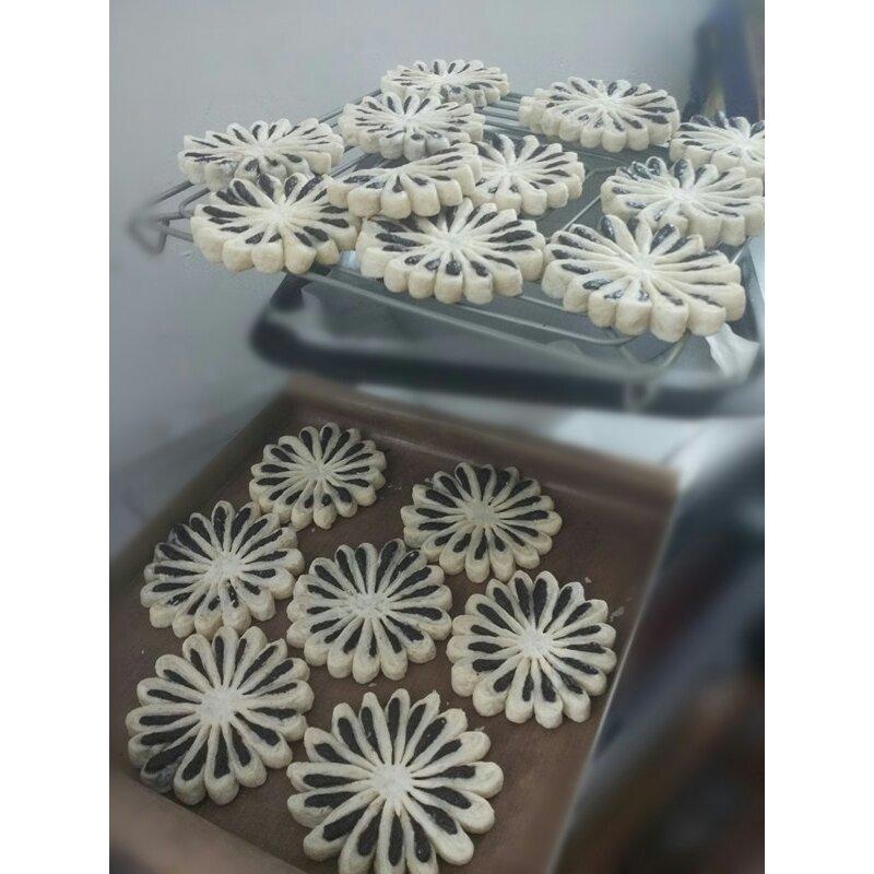 枣花酥，枣泥菊花酥