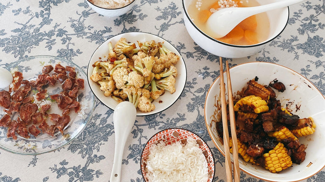 干煸菜花（五花肉）