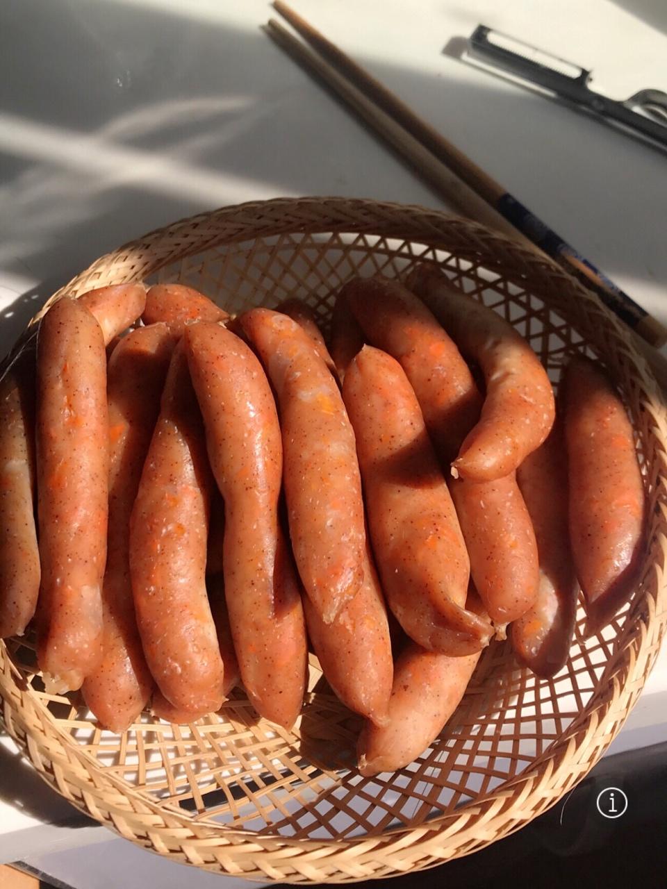 抹茶味蛋糕做的鸡肉烤肠(非腊肠)