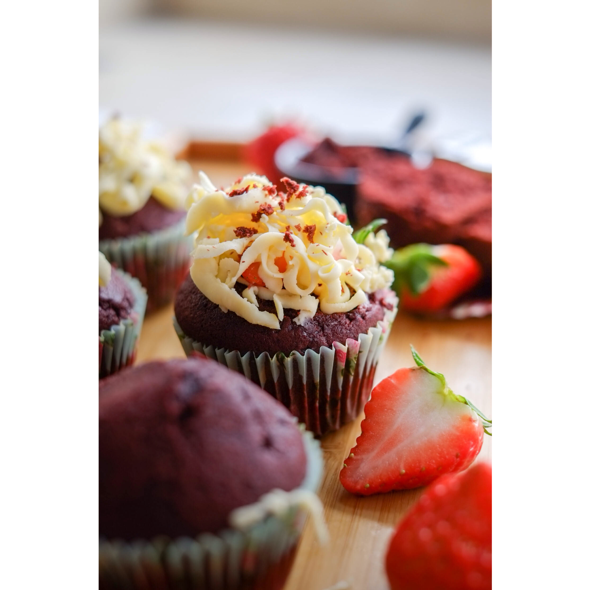 传统红丝绒杯子蛋糕（极软无泡打粉）Red velvet cupcake