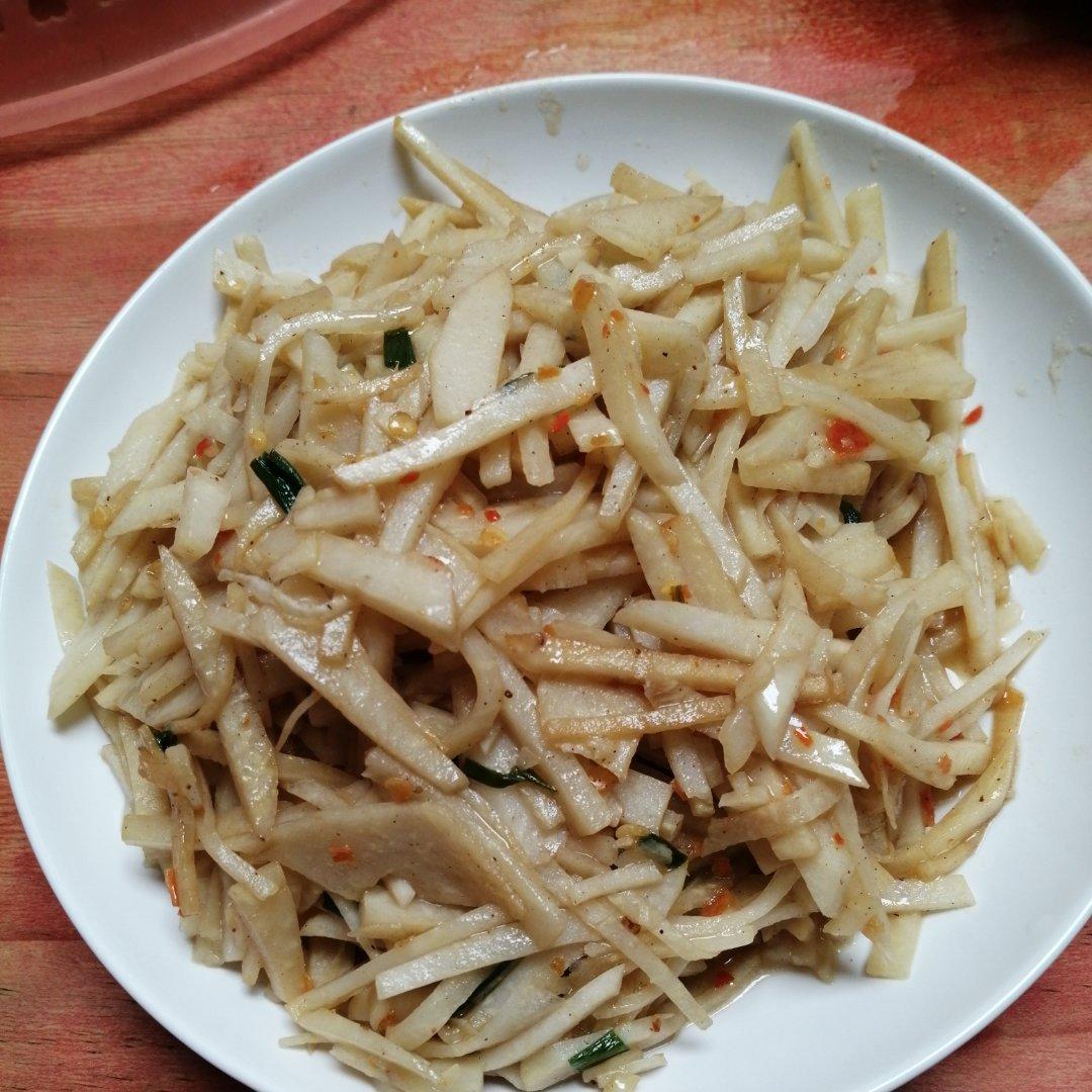 喵咪麻咪哄做的芋头丝