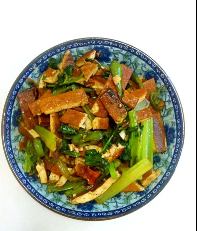 芹菜炒香干