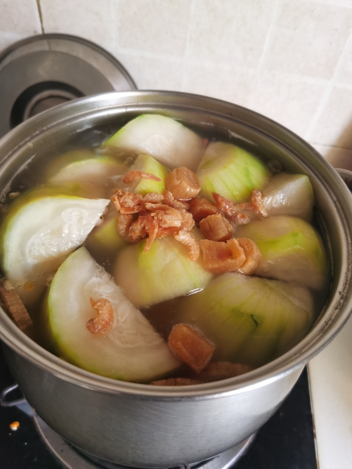 夏日汤水-薏米赤小豆瑶柱节瓜汤的做法