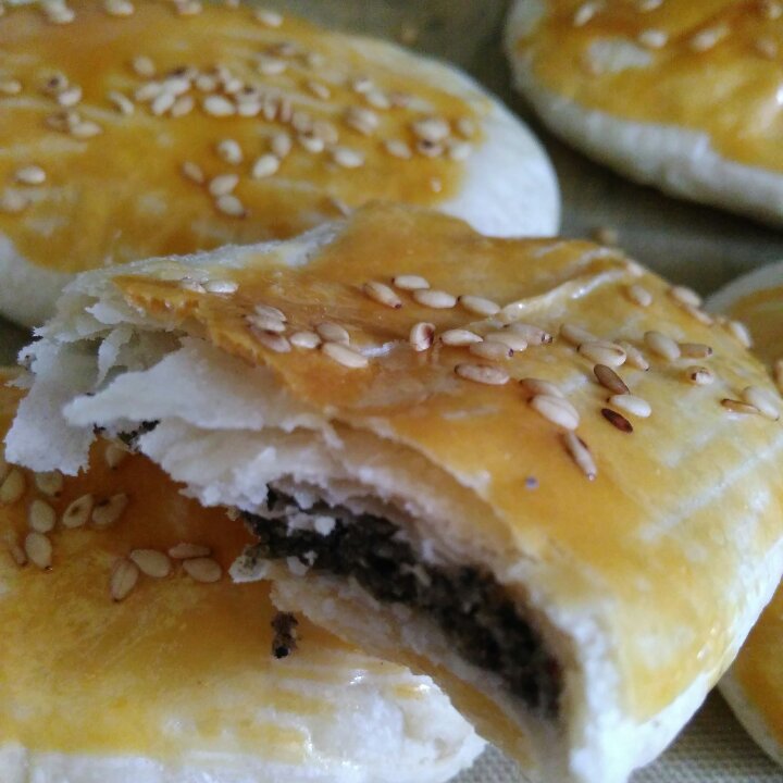 芝麻椒盐牛舌饼（北京小吃）
