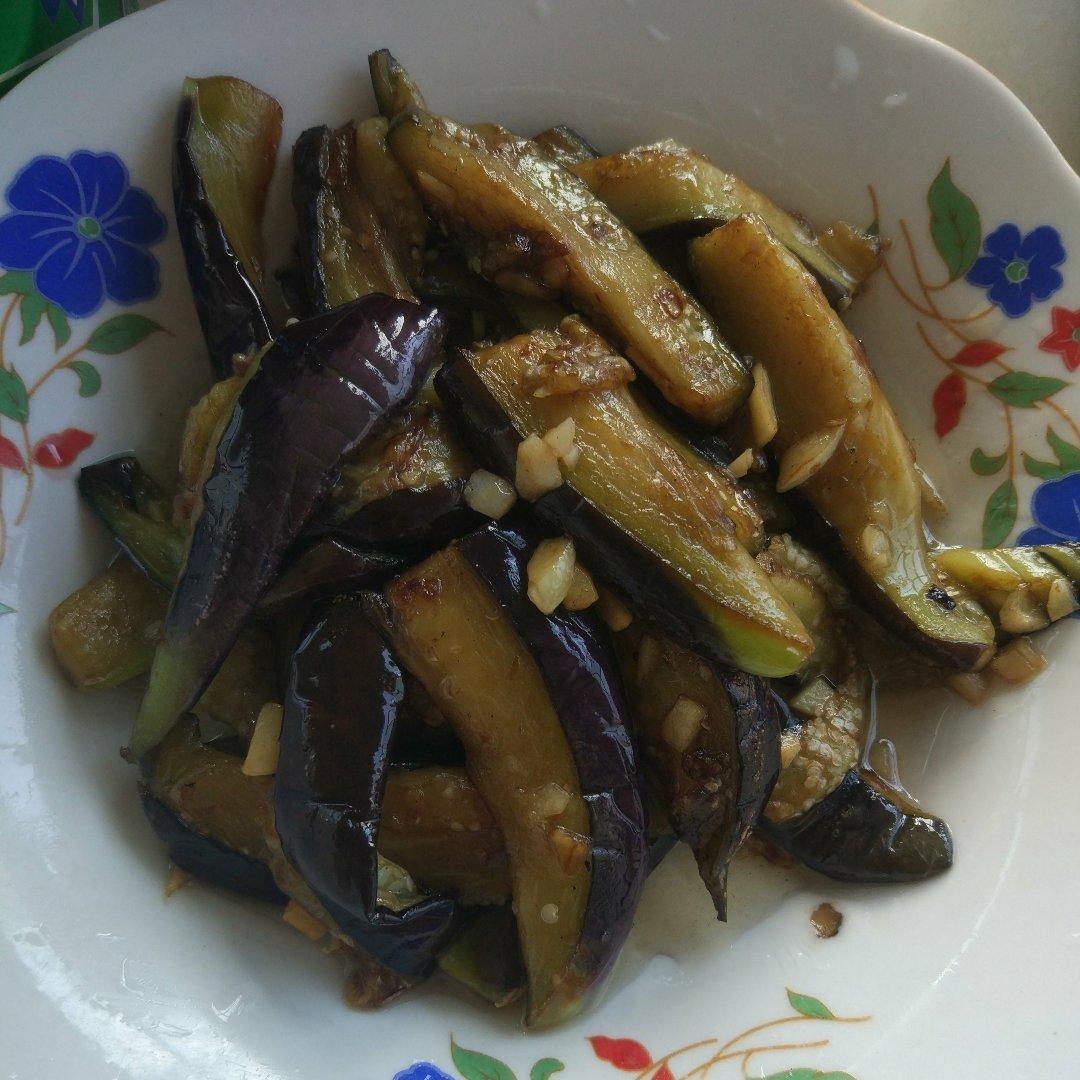 老丁的私房菜-油焖茄子