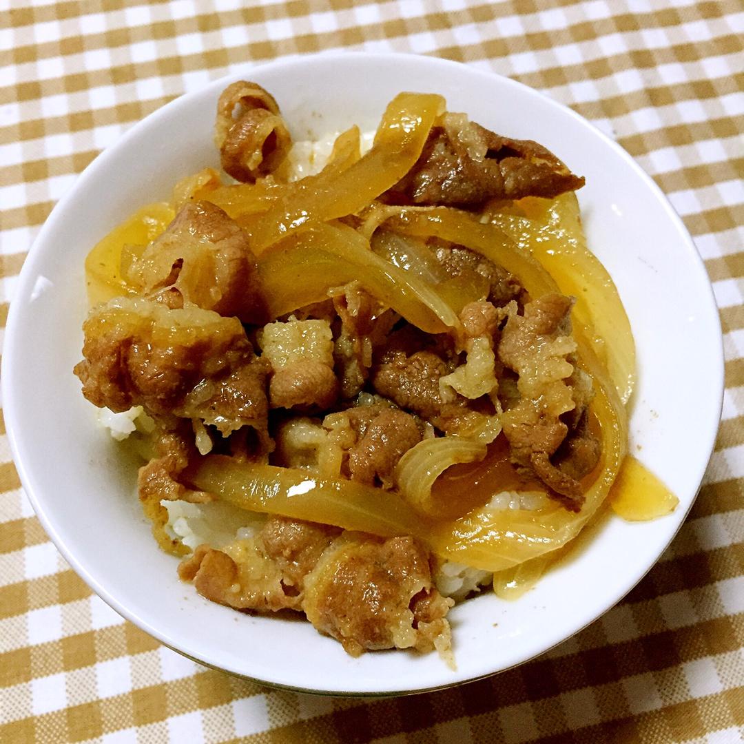 吉野家牛肉饭（牛丼）