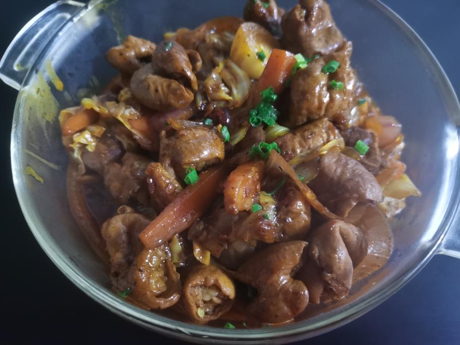 不油腻的酸菜肥肠的做法