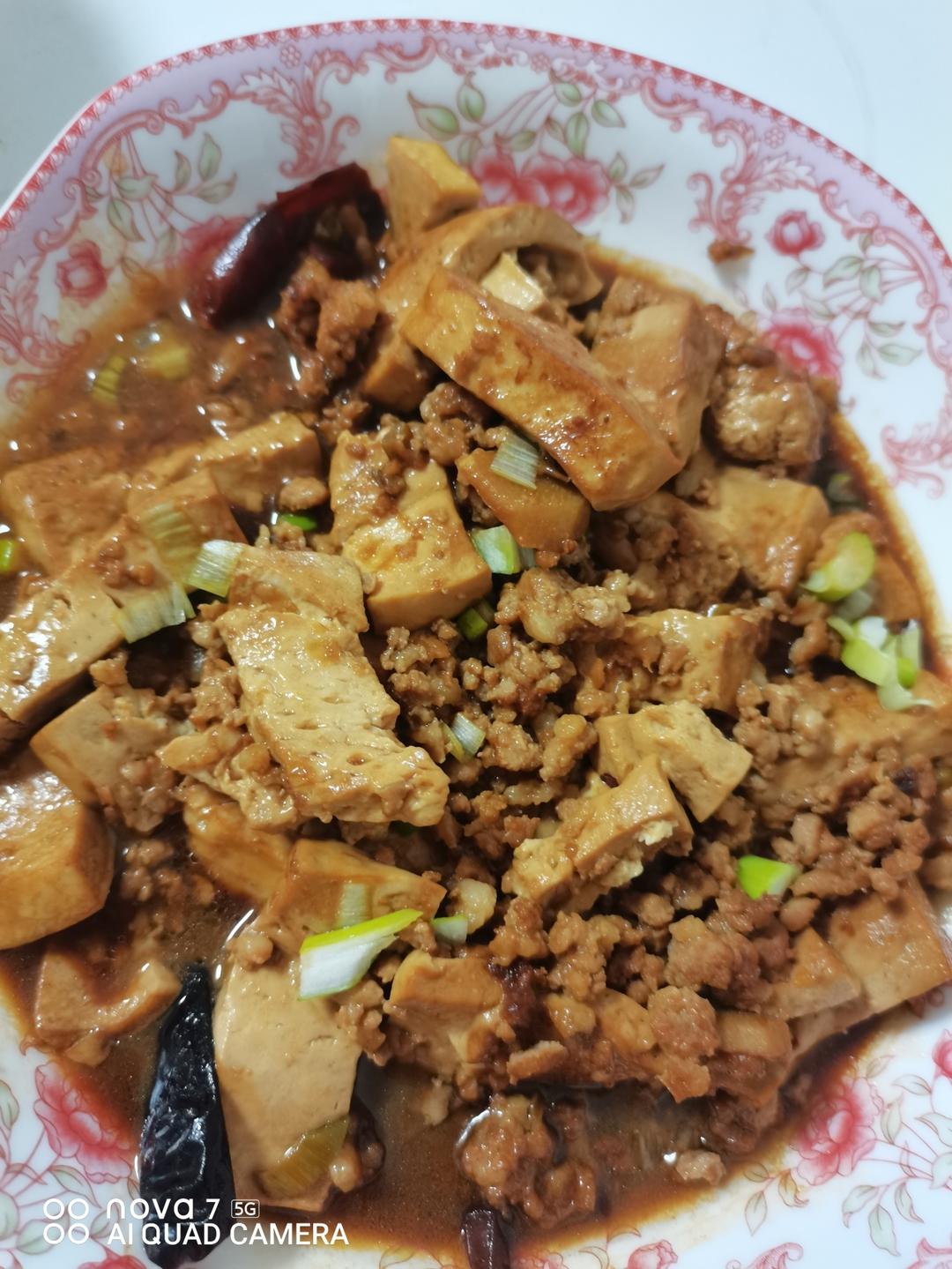 家常红烧肉末豆腐