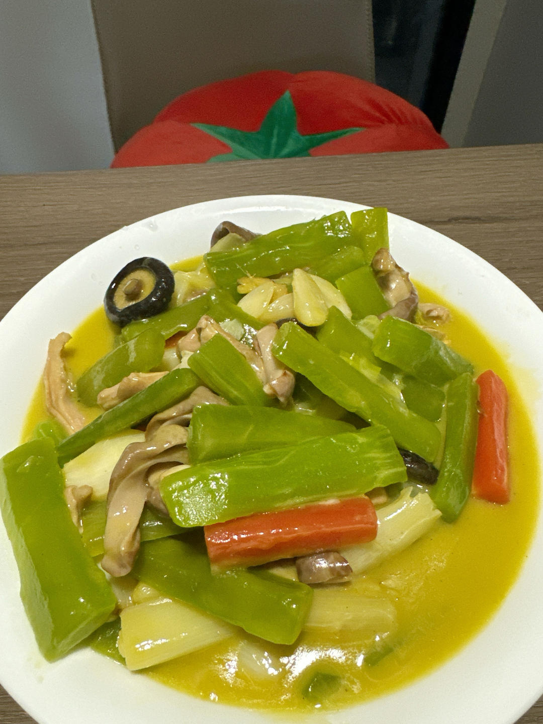 大蒜烧肚条
