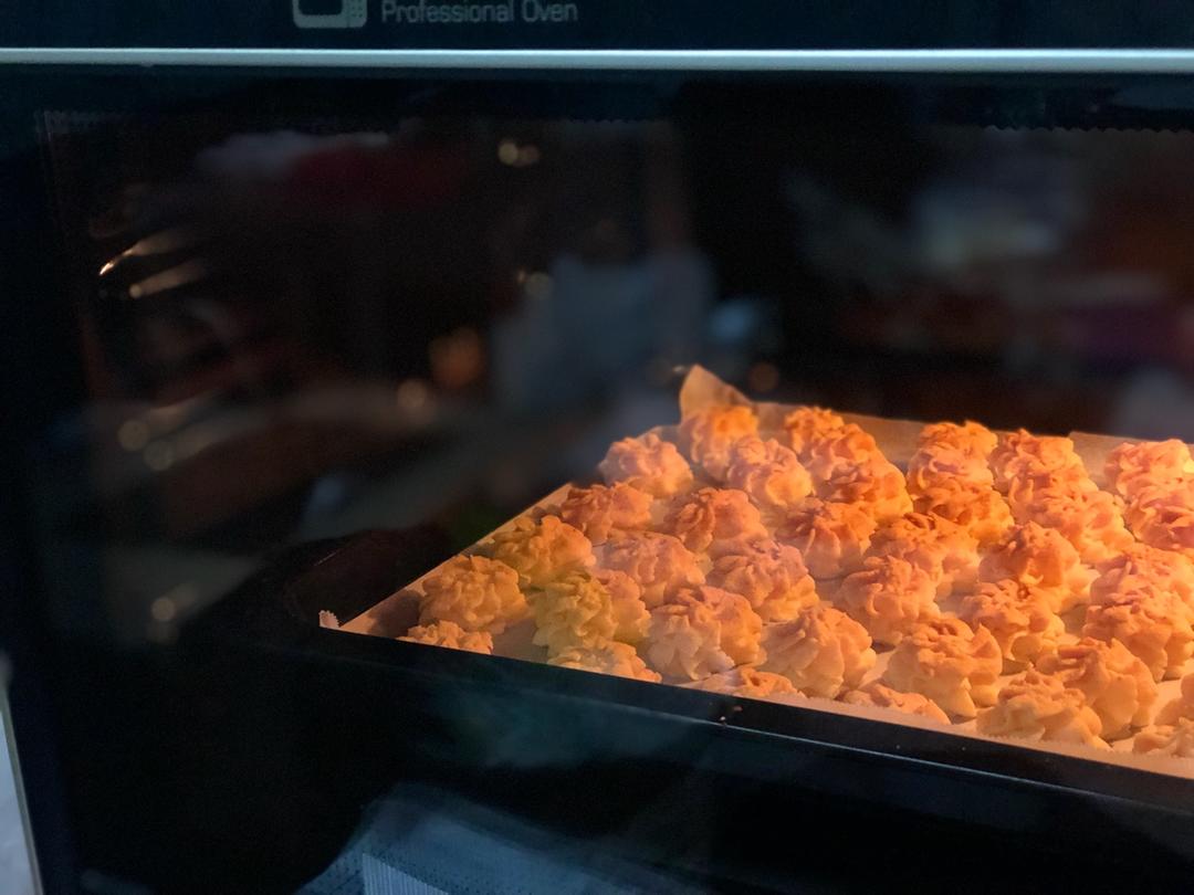 一抿即化酥到掉渣的珍妮曲奇云顶小花/烘焙视频饼干篇1