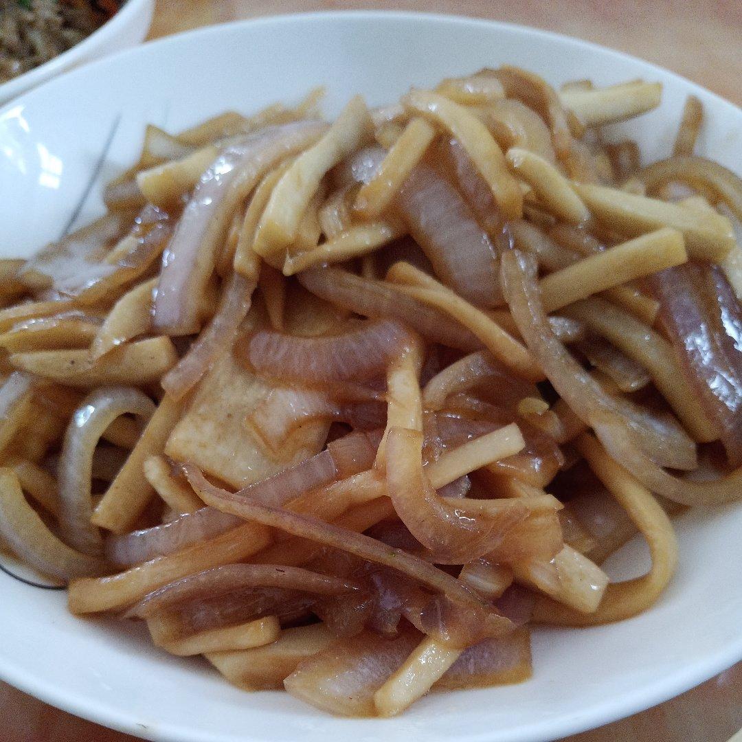 洋葱遇到杏鲍菇