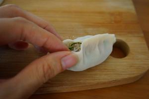 韭菜冰花饺子的做法 步骤7