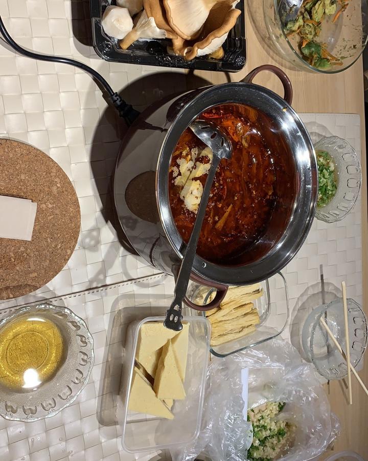 自制麻辣重庆火锅