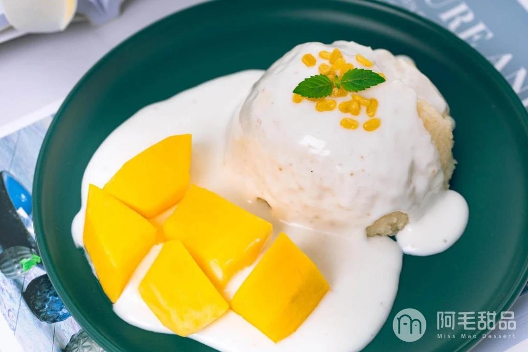 椰浆芒果糯米饭