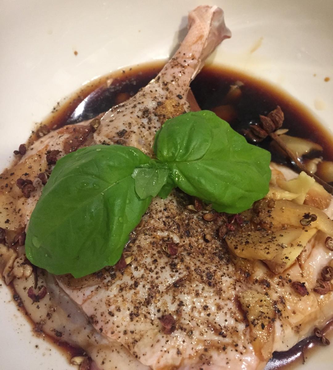 蜜汁烤鸭腿