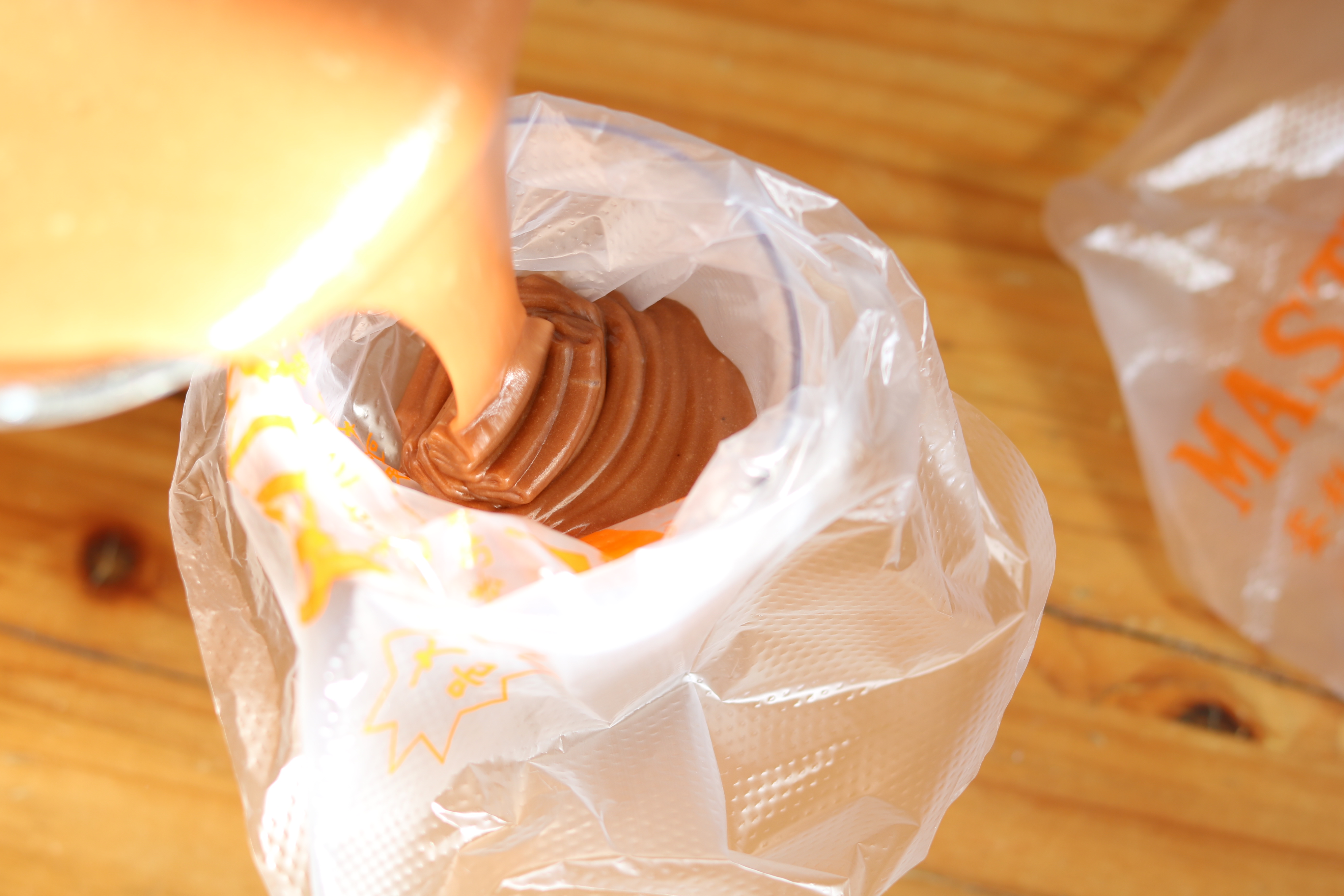 巧克力爆浆栗子蛋糕的做法 步骤6