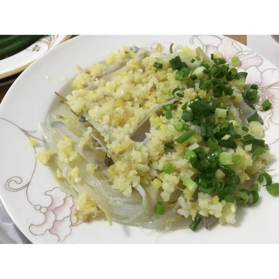 粉丝蒸沙虫