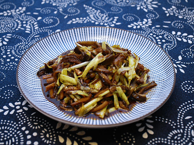 洋葱笋丝炒鳝丝