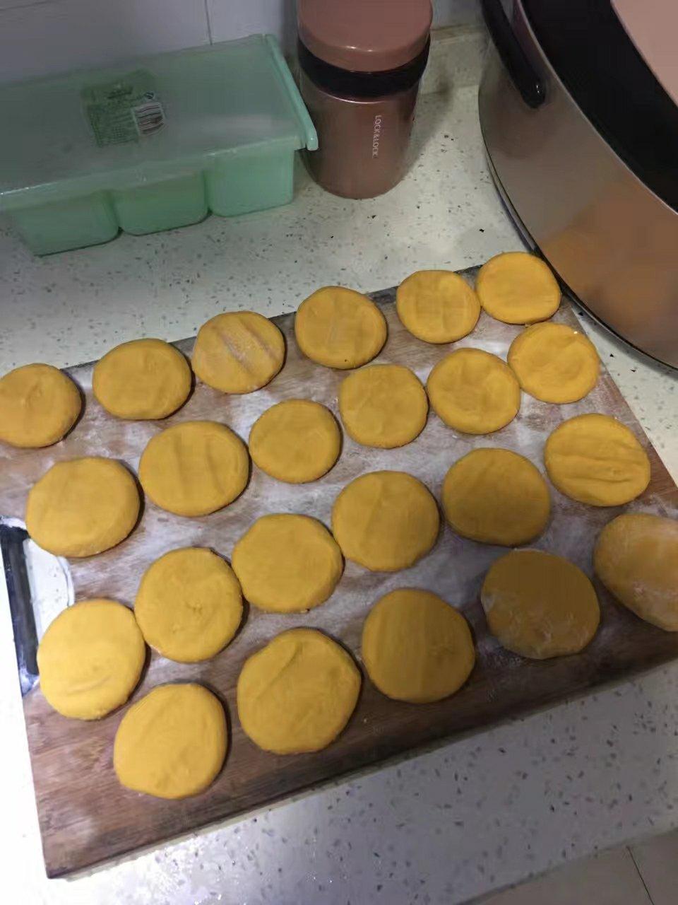 软软糯糯的南瓜饼