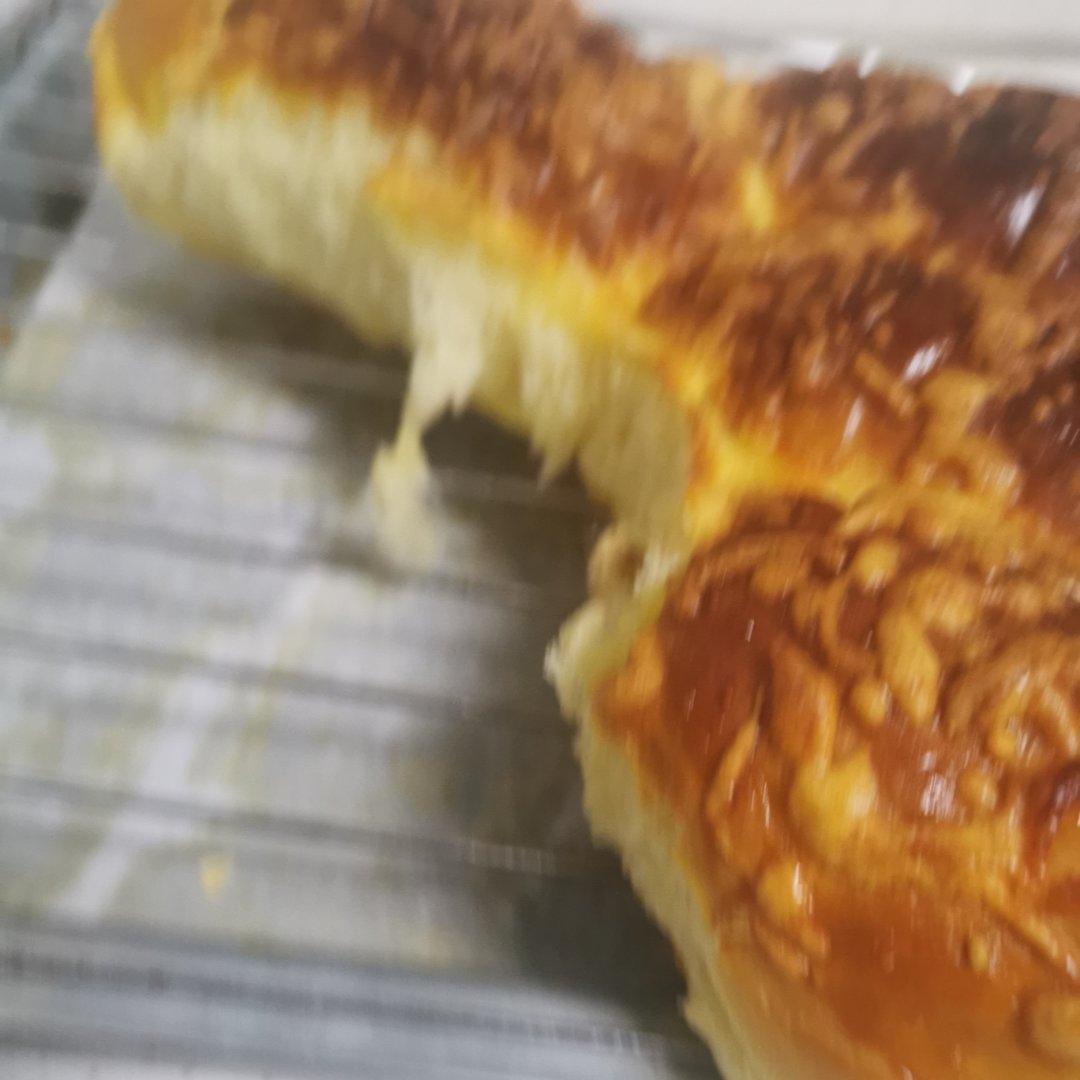 免揉面，无需手套膜，也能做的黄金芝士条面包✅